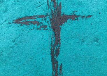 blue and brown painted wall